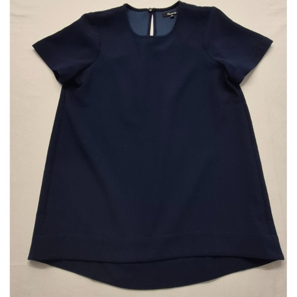 Madewell Women's XS Navy Blue Short Sleeve Blouse Pleated Back‎ Button Cutout